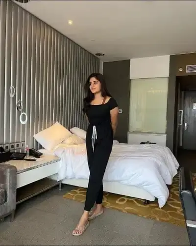Udumalaipettai Call Girl Service